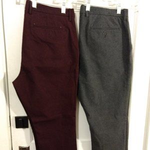 (2) Pairs Old Navy Mens Signature Slim Khaki